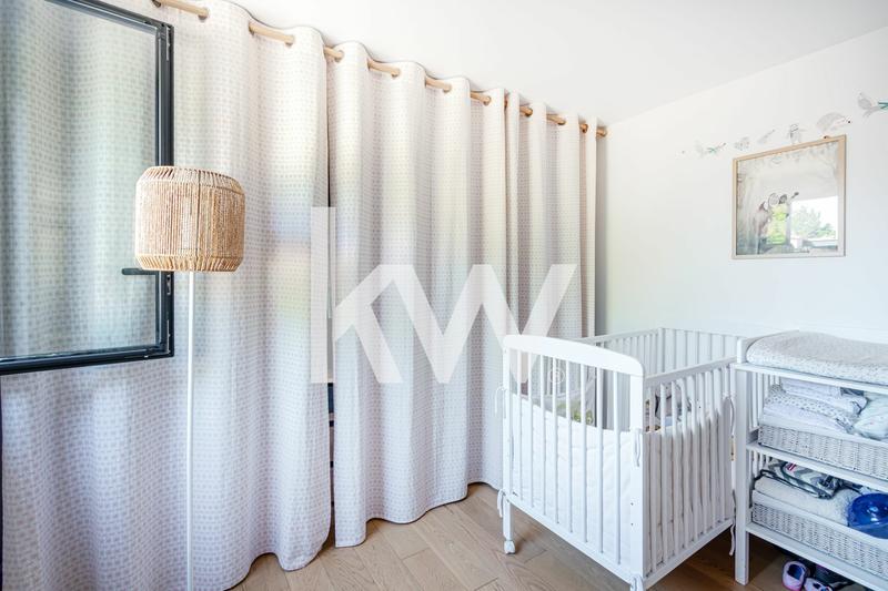 Maison - 106 m² - 6 pièces