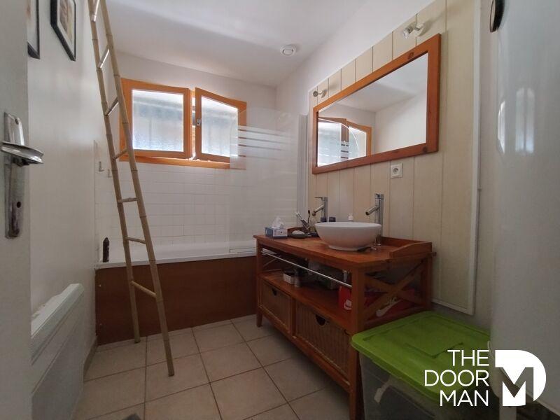 Maison - 81 m² - 3 pièces