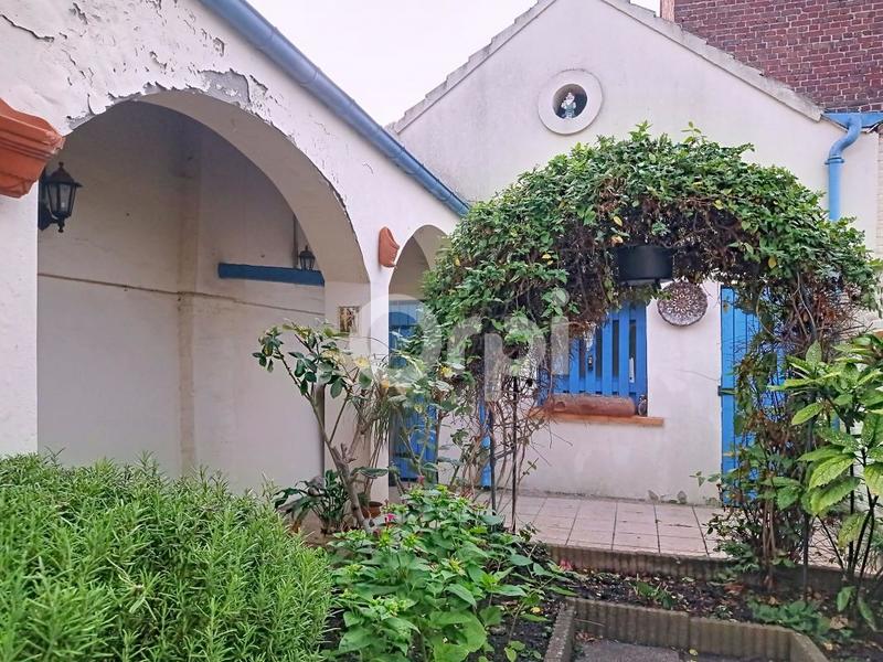 Maison - 100 m² - 4 pièces