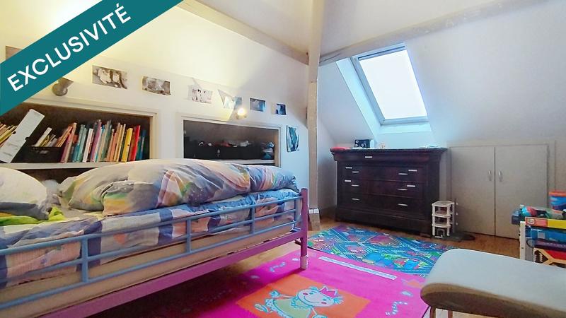 Maison - 200 m² - 9 pièces