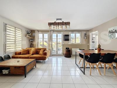 Appartement - 77 m² - 4 pièces