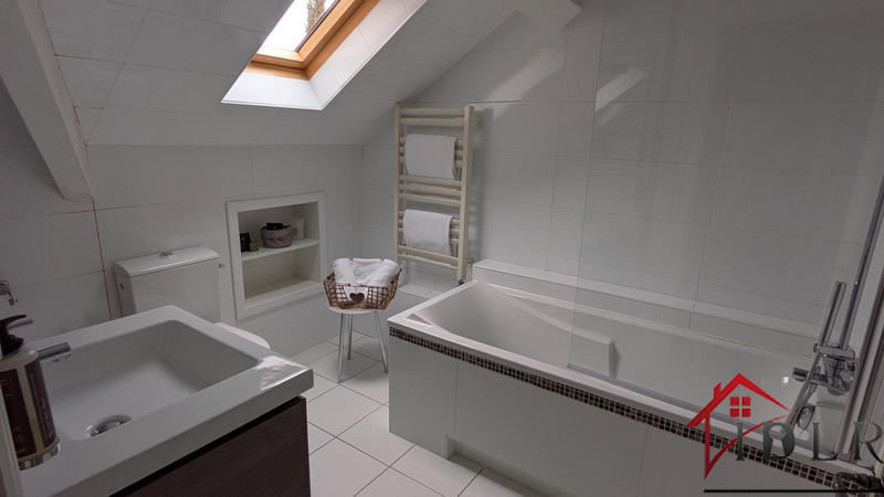 Villa - 450 m² - 13 pièces