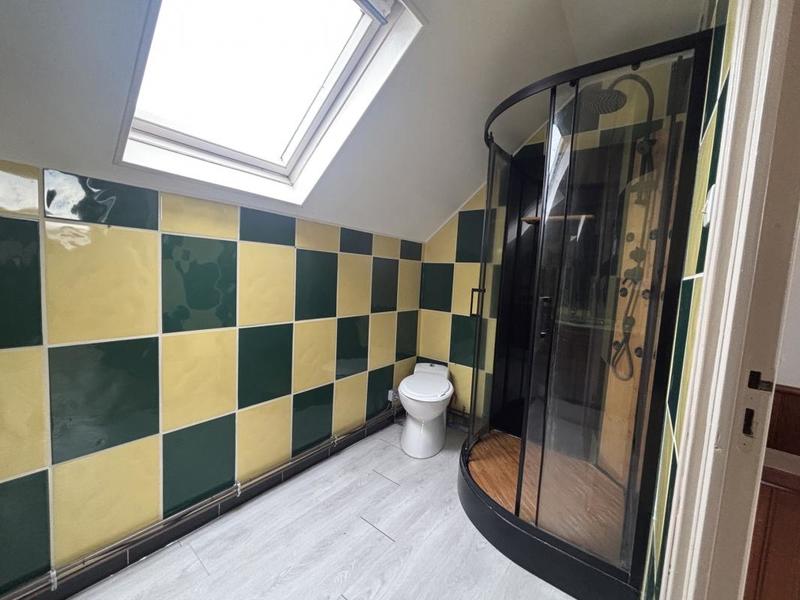 Maison - 156 m² - 7 pièces