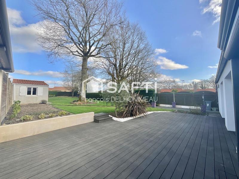 Maison - 121 m² - 6 pièces