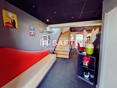 Local commercial - 200 m²