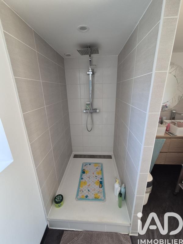 Maison - 205 m² - 8 pièces