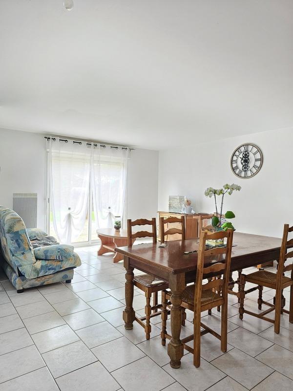 Maison - 91 m² - 5 pièces