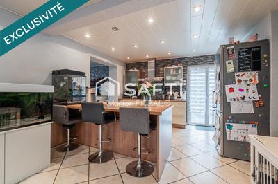 Maison - 121 m² - 4 pièces