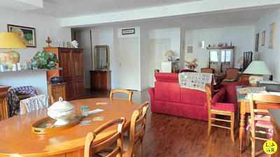 Appartement - 100 m² - 3 pièces