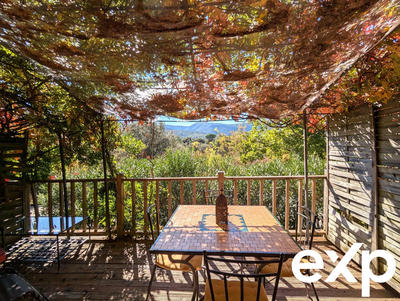 Villa - 167 m² - 9 pièces