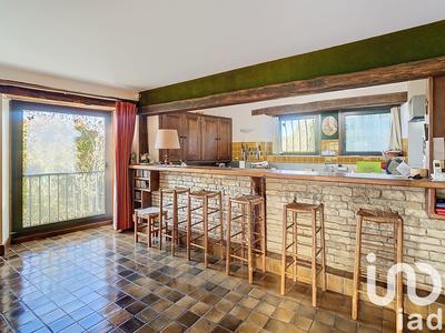 Maison - 357 m² - 2 pièces