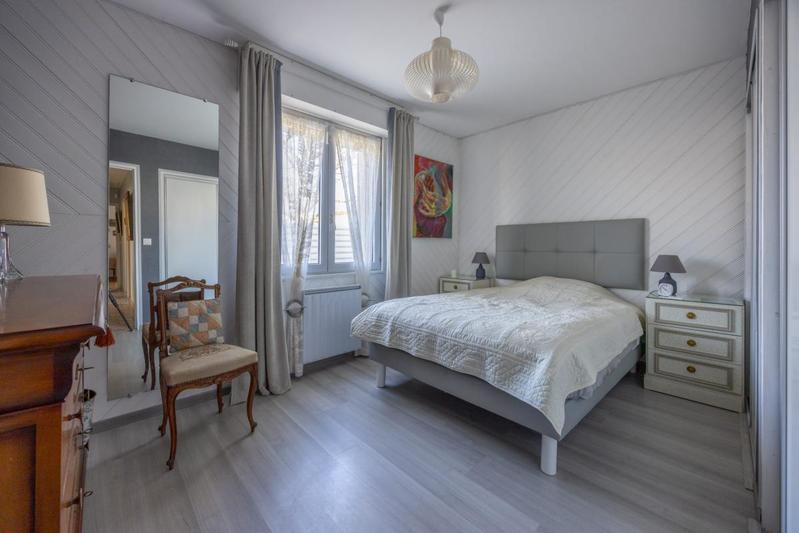 Maison - 110 m² - 7 pièces