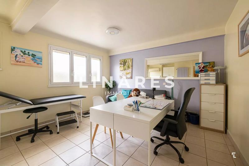 Bureau - 61 m² - 3 pièces