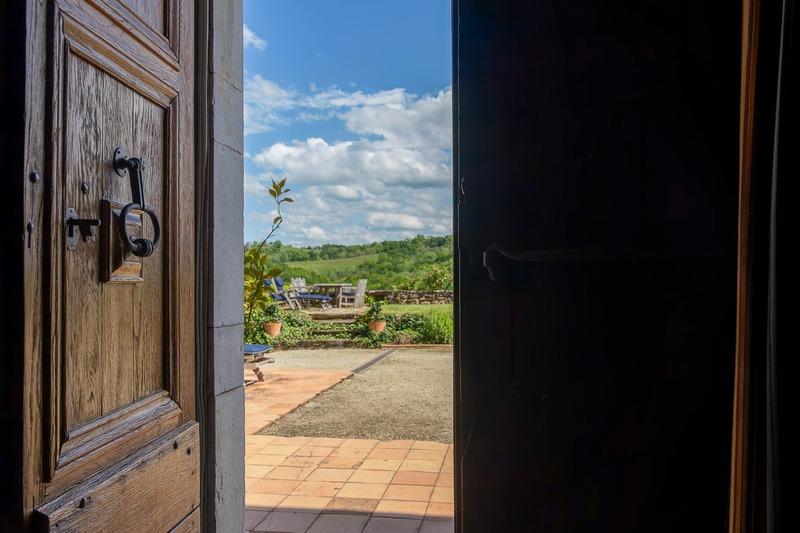 Maison en pierre - 450 m² - 8 pièces