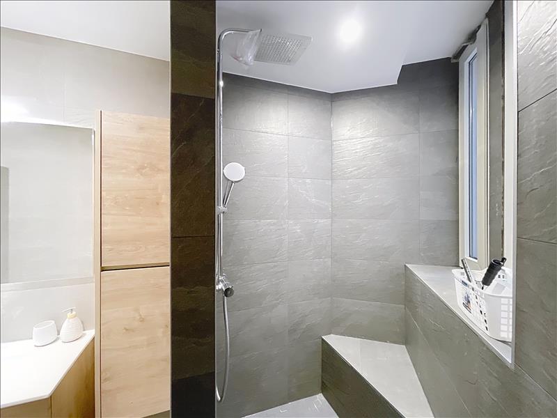 Appartement - 60 m² - 2 pièces