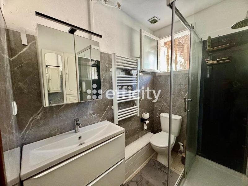 Maison - 98 m² - 4 pièces