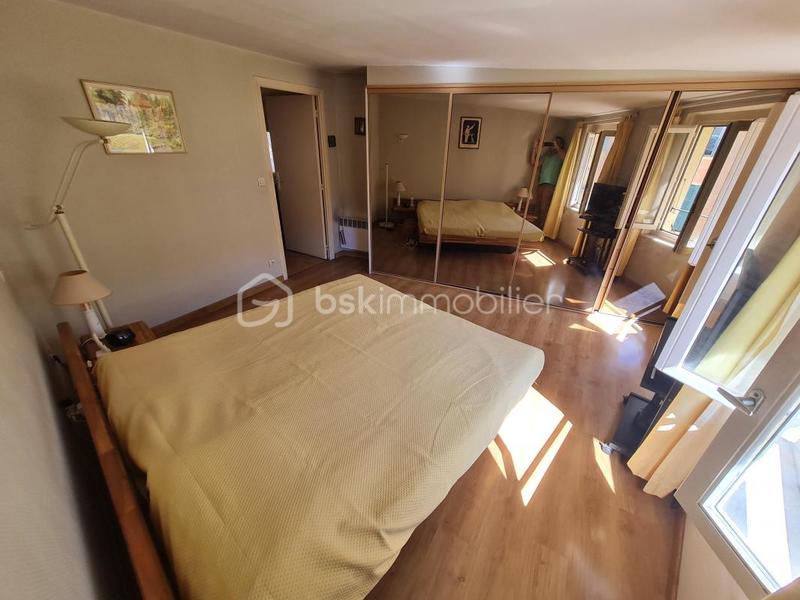 Duplex - 93 m² - 4 pièces