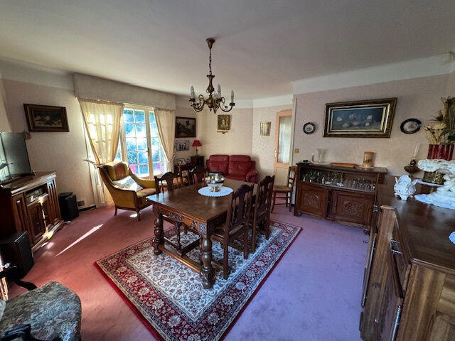 Maison - 138 m² - 5 pièces