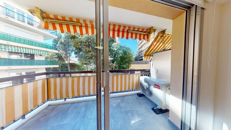 Appartement - 84 m² - 3 pièces