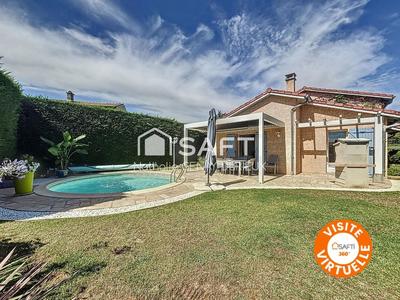 Maison - 103 m² - 5 pièces