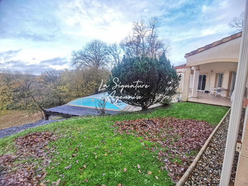 Maison - 180 m² - 6 pièces