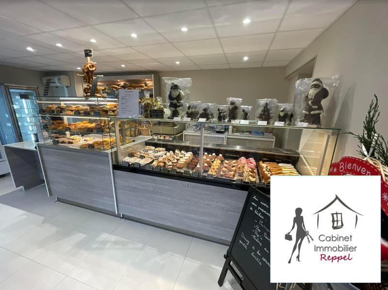 Local commercial - 111 m²