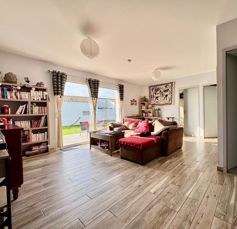 Maison - 102 m² - 6 pièces