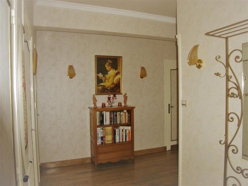 Maison - 174 m² - 9 pièces