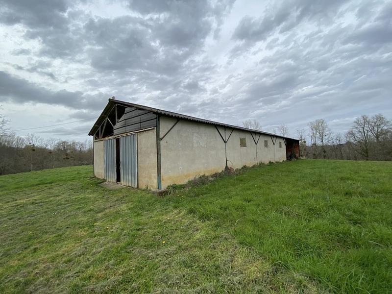 Propriété - 136 m² - 5 pièces