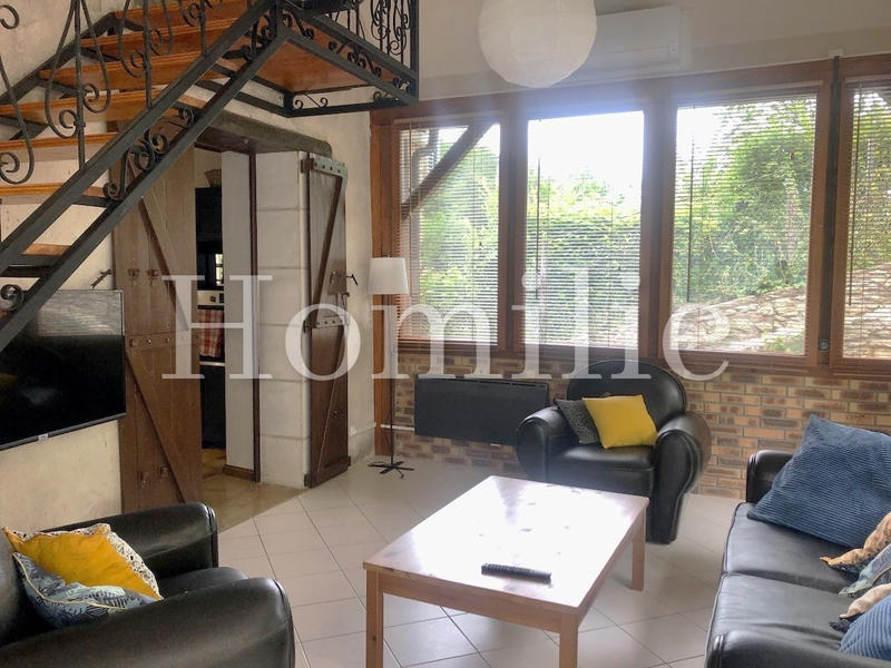 Maison - 96 m² - 5 pièces