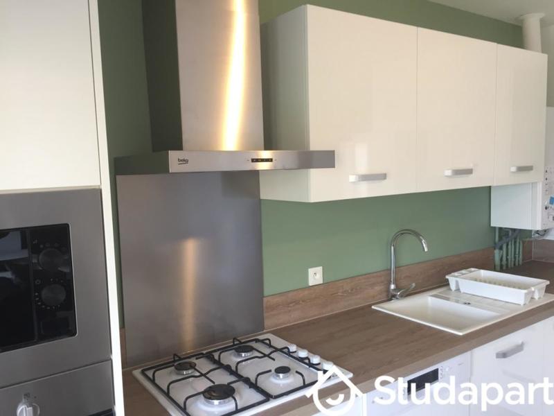 Chambre - 11 m² - 1 pièce