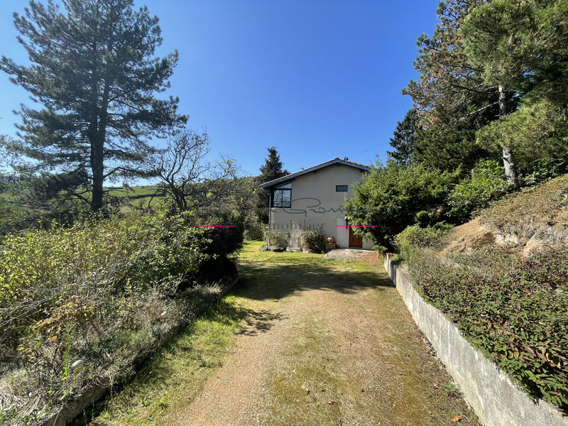 Maison - 95 m² - 4 pièces
