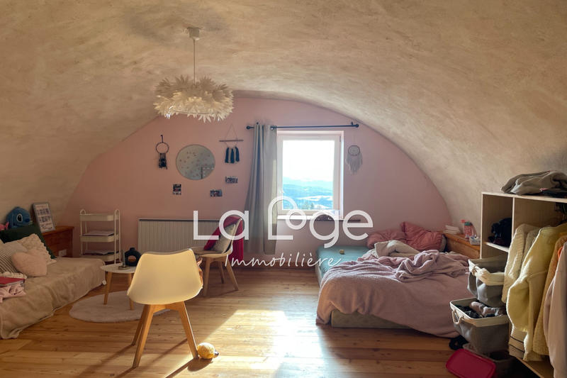 Maison - 163 m² - 5 pièces