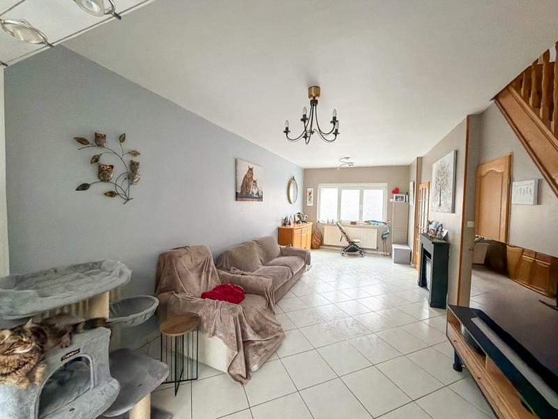 Maison - 97 m² - 5 pièces