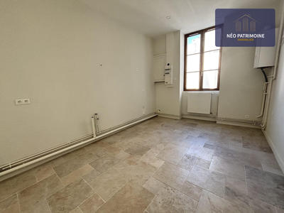 Appartement - 96 m² - 4 pièces