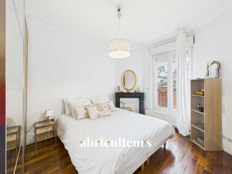 Appartement ancien - 105 m² - 5 pièces