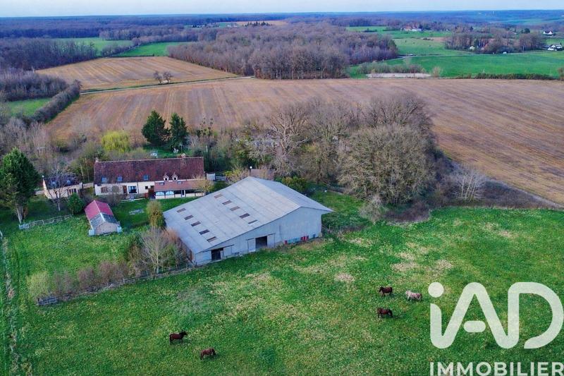 Maison - 370 m² - 14 pièces