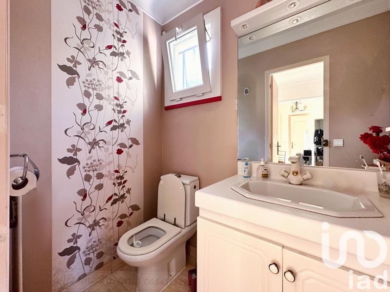 Maison - 180 m² - 7 pièces