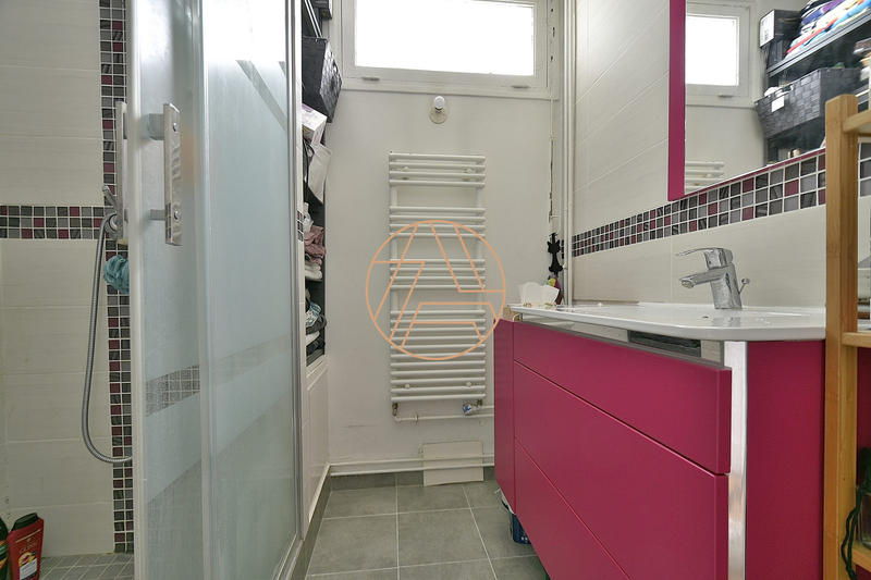 Appartement - 81 m² - 4 pièces