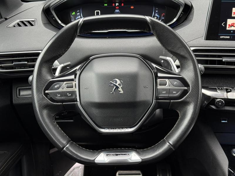 Peugeot 3008 1.6 Thp 165ch Gt Line s&amp;S Eat6 Toit Ouvrant