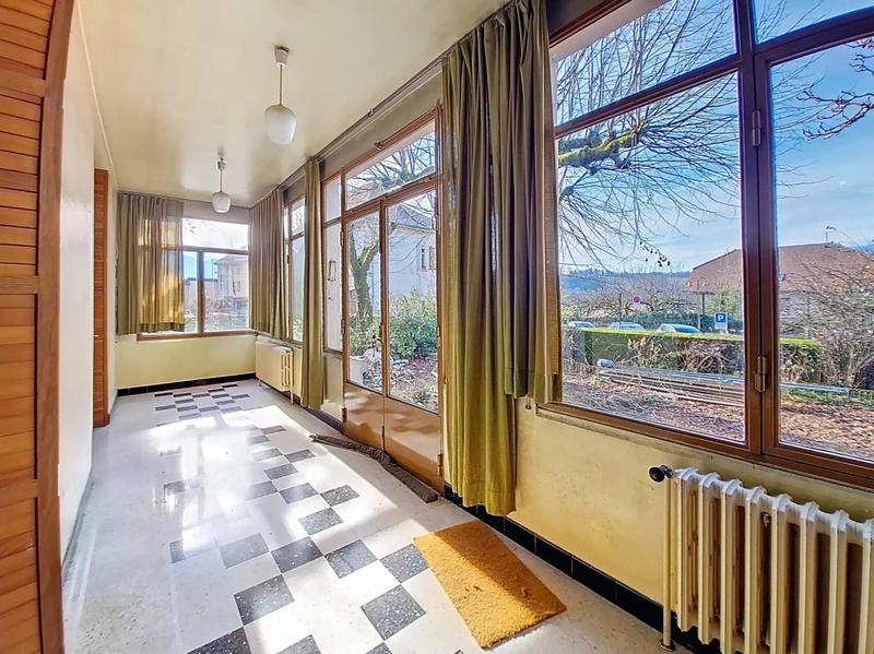 Maison - 177 m² - 7 pièces