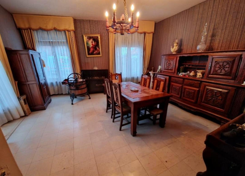 Maison - 178 m² - 6 pièces