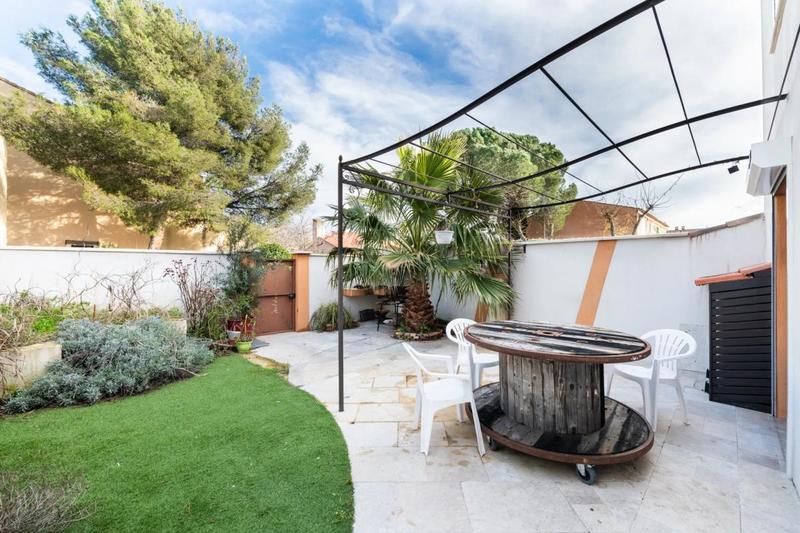 Propriété - 130 m² - 5 pièces