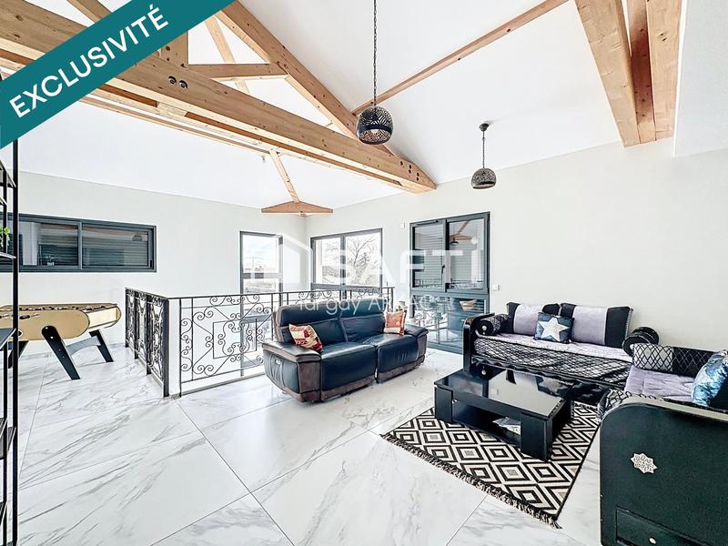 Maison - 194 m² - 6 pièces