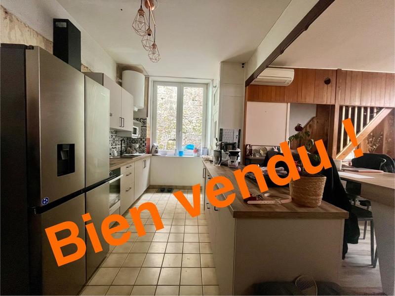 Appartement - 94 m² - 4 pièces