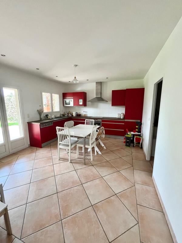 Villa - 192 m² - 7 pièces