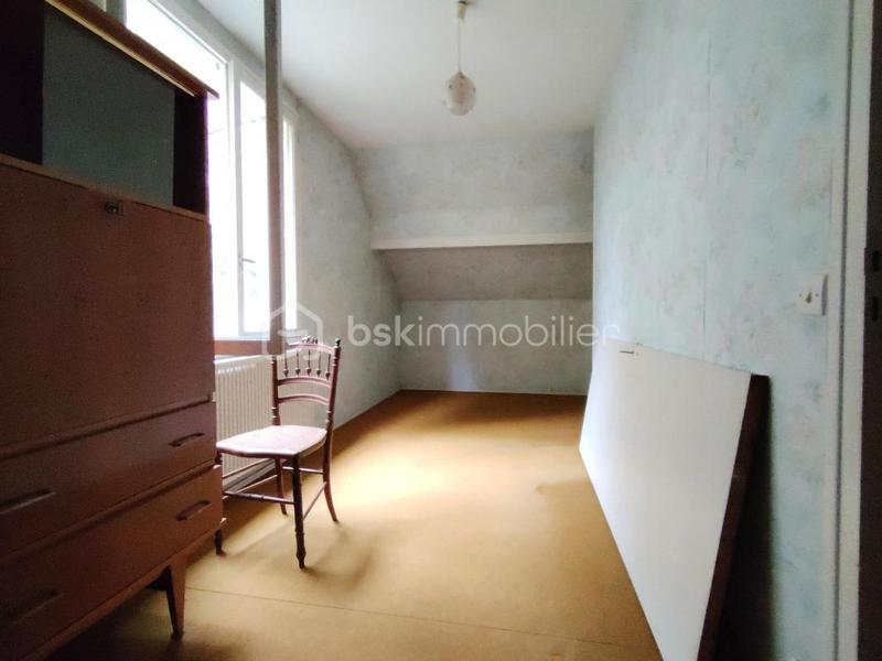 Maison - 156 m² - 8 pièces