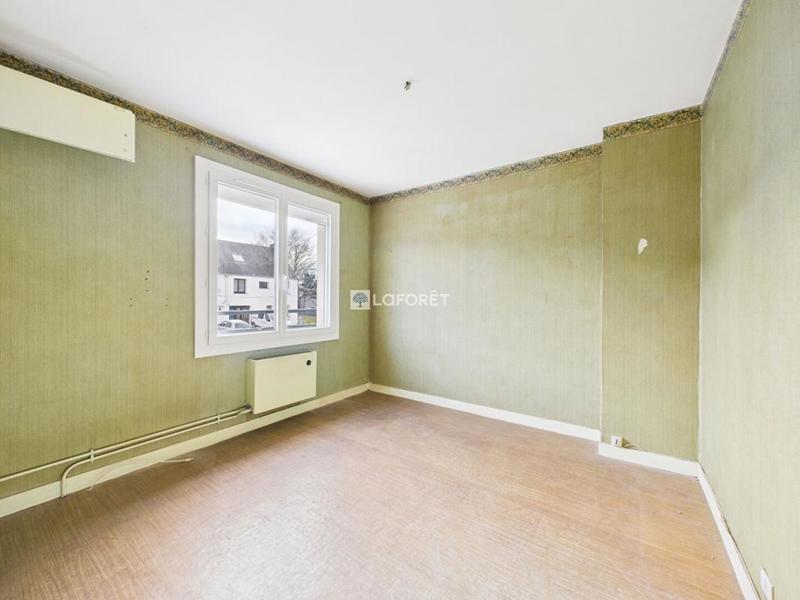 Maison - 99 m² - 7 pièces