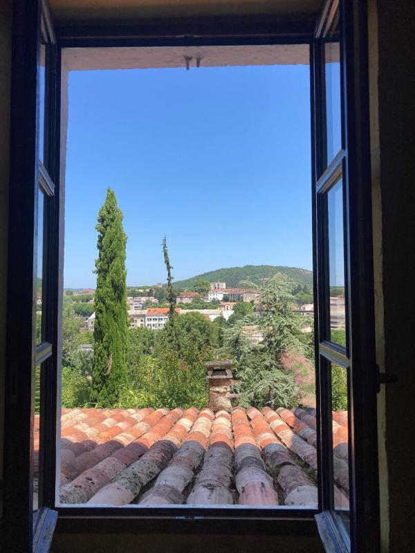 Maison - 185 m² - 9 pièces