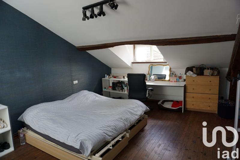 Maison - 300 m² - 6 pièces